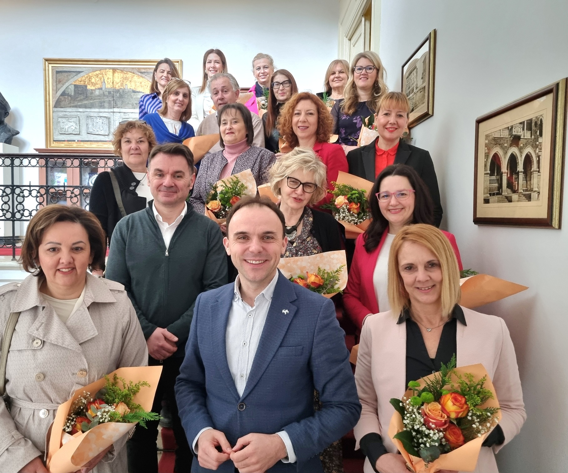Gradonačelnik Poreča organizirao prijem za žene: Iza gotovo svih porečkih gradskih ustanova, odjela i tvrtki stoje  upravo - žene!